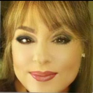 Meet your Posher, Rebecca